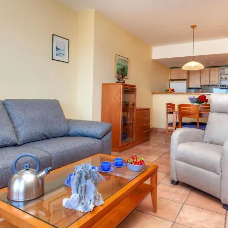 Port Fiii By Interhome Apartment Pals